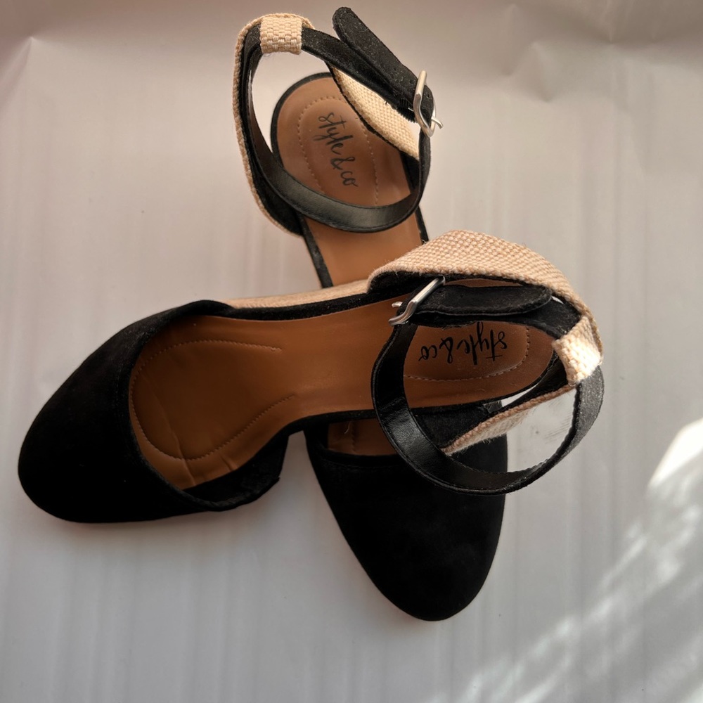 Style and Co wedges heels